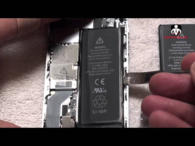 How To Easily Remove, Install & Replace an Apple iPhone 4S Battery