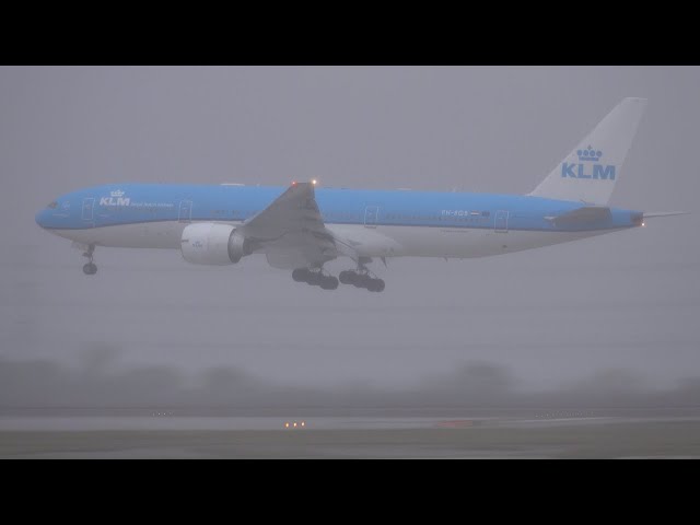 4K | Plane Spotting | Rainy Salt Lake City KLM 777-200ER Landing - Sony RX10 IV - April 26, 2024