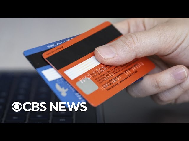 Americans grappling with record-breaking credit card debt