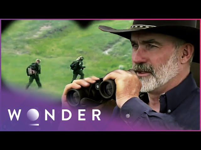 City Police Vs Country Cowboys In A Game Of Hunt or Be Hunted | Mantracker | Wonder