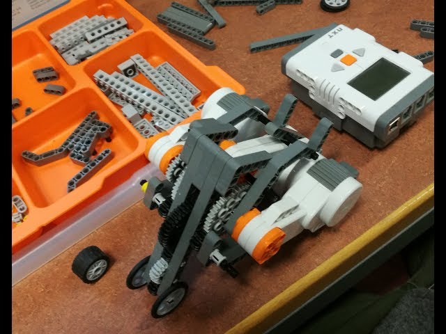 Lego Mindstorms Drag Racer