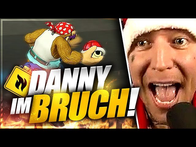 Danny wird DURCHGEREICHT! | Mario Kart 8 | SpontanaBlack