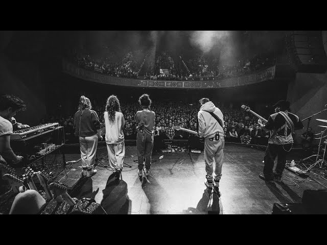 "Synchronicity" (feat. Trousdale and Victor Wooten) // Live At The Palace Theater