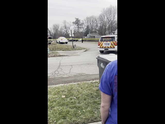 Small plane crashes on south side