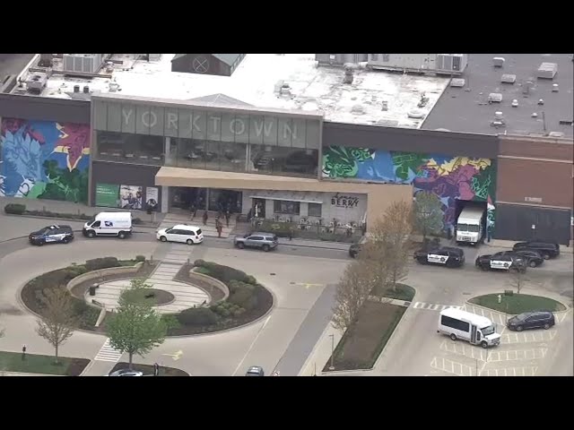 LIVE: Chopper 7 over police presence at Yorktown Mall