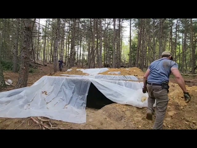 Backfilling the top of the offgrid dugout shelter with a ton of dirt by hand time-lapse. Bushcraft!