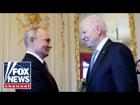 Biden warns of 'massive consequences' amid Russian tension with Ukraine l The Fox News Rundown