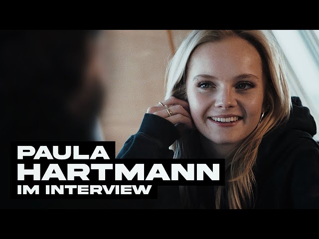 Paula Hartmann über "kleine Feuer", Liebe, Drogen, Ruhm & Privatsphäre – Interview mit Aria Nejati