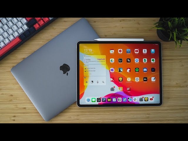 HEAD TO HEAD - iPad Pro vs MacBook Air (2020)