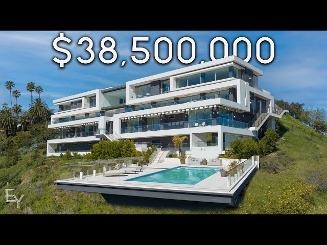 Touring a $38,500,000 Modern Mansion with a Floating Pool Above a Canyon