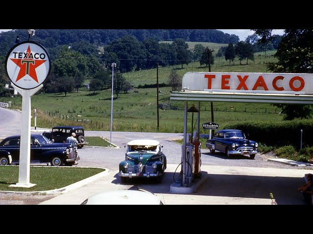 1940s America - Classic Cars, People, and Cities in COLOR