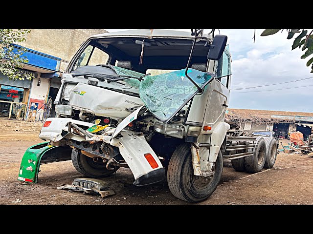 NISSAN UD TRUCK ACCIDENT CABIN CHASSIS REPAIR | Full recovery video