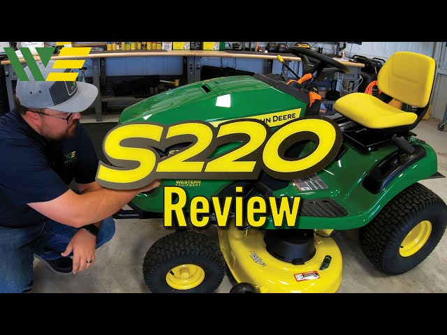 John Deere S220 Lawn Tractor Mower Review & Walkaround