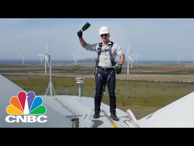 Amazon's Jeff Bezos Just Opened A Massive Wind Farm In Texas | CNBC
