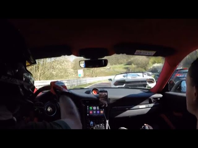 EXTREME Nordschleife battle GT2 RS VS Huracan Performante