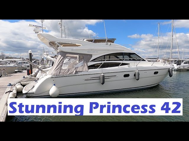 £290,000 -Princess 42 (2007) - Full Boat Tour