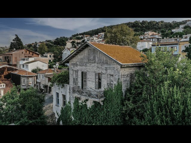 FOUND Abandoned Mansion on an Island in Turkey | Frozen in time!