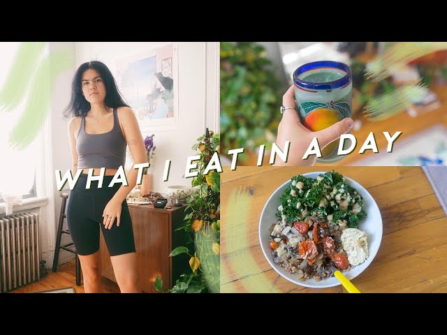 What I Eat in a Day / Plant Based, College and Dinner with friends