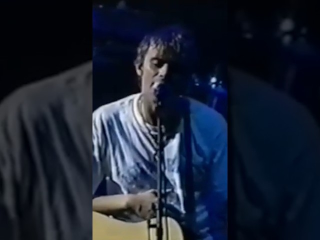 blur - No Distance Left To Run live from Reading Festival, 1999 #shorts #blur