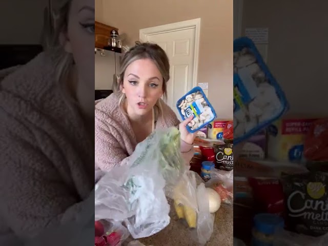 REALISTIC GROCERY HAUL WITH A DIETITIAN!