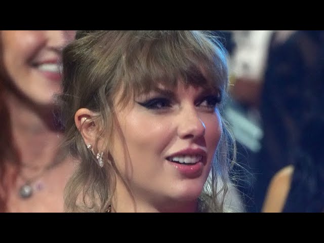 Taylor Swift Moments That Left Everyone Cringing