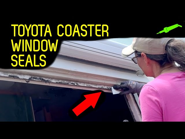 🔴 How To Replace Window Rubbers On Toyota Coaster and Do Rust Repairs - No.1222