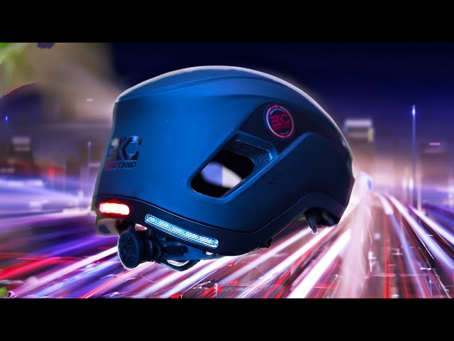 SUPER-LIGHT smart helmet is from the future! | Base Camp SF-999