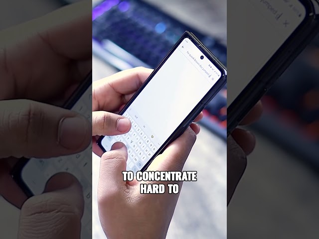 Galaxy Z Fold 5: Cover Screen Typing Experience