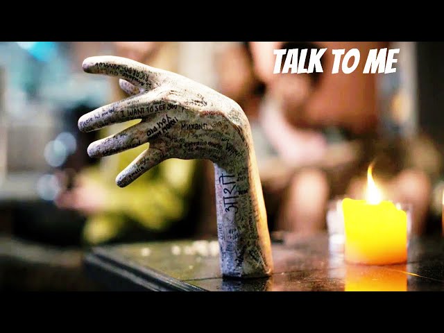 Talk to Me (2022) Film Explained in Hindi/Urdu | Horror Talk to Me Summarized हिन्दी