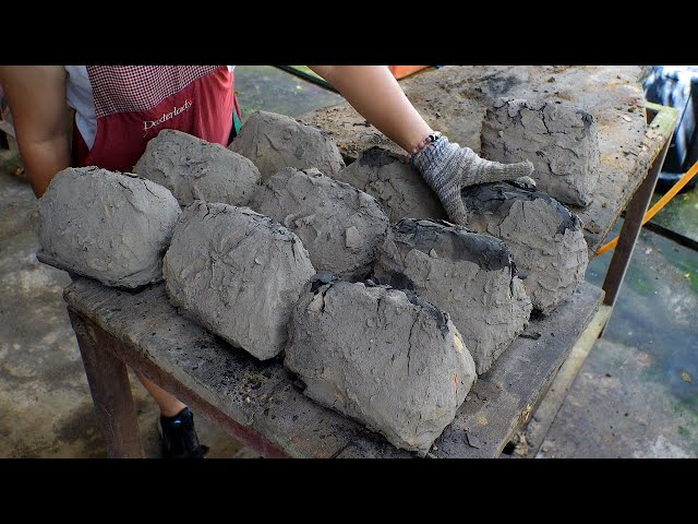 Moist Chicken Baked in Mud for 4 Hours - Malaysian Street Food