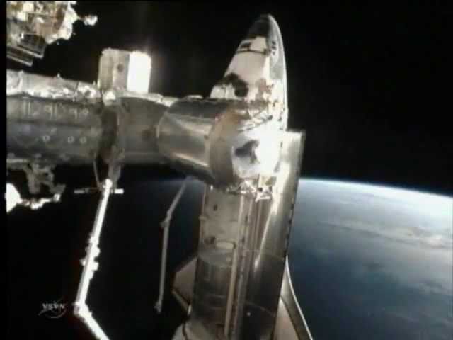 STS-135: Atlantis Rendezvous and Docking (time lapse)
