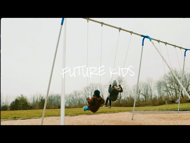 Sara Kays - Future Kids [Official Lyric Video]
