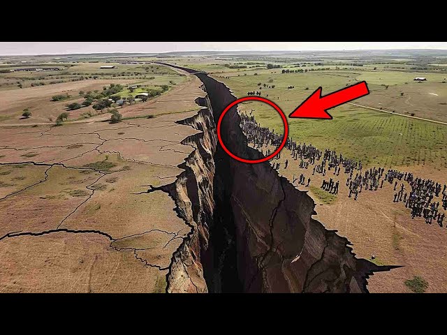 Top 15 BIGGEST Cracks In The Earth