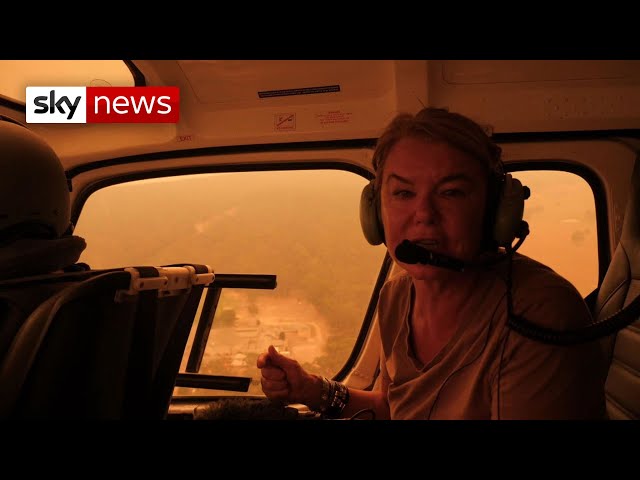 Flying through Australia's bushfires