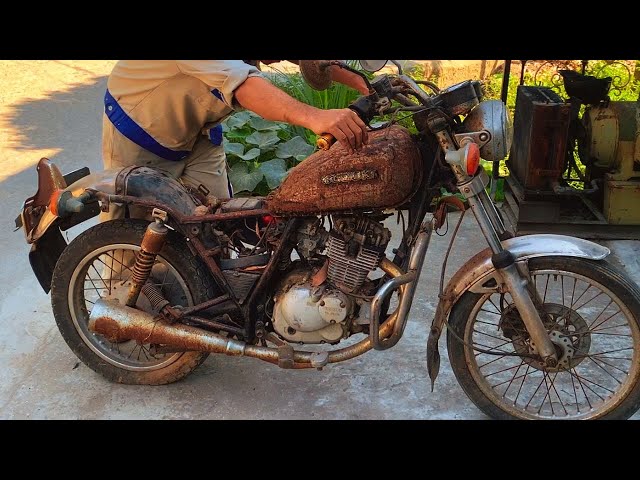 Restoring SUZUKI Sport Motorcycle Forgotten for Years // Restoration Abandoned SUZUKI Motorcycle