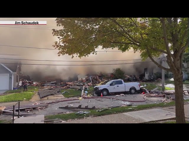 House explosion in Chicago suburb