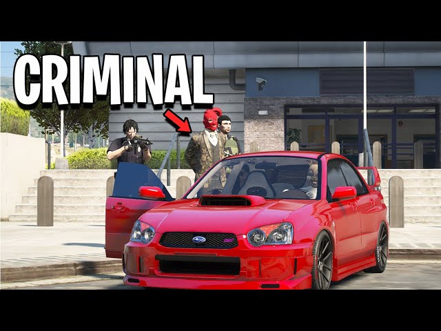 Turning In Criminals As A Getaway Driver in GTA 5 RP