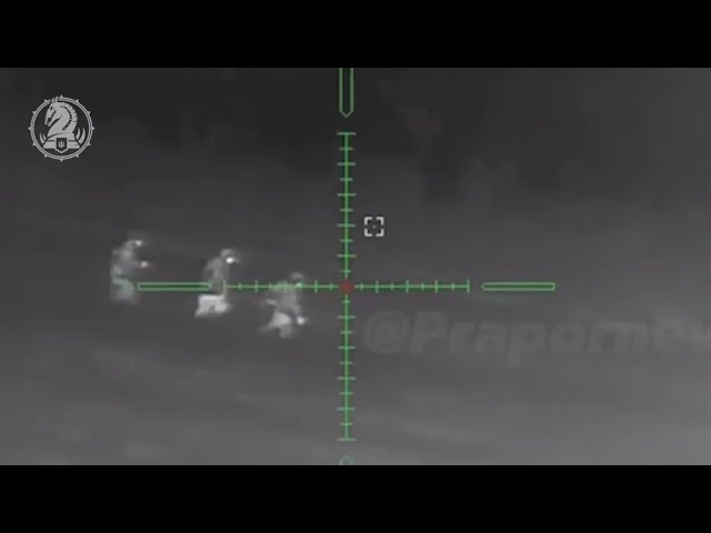 Ukrainian army sniper "hunts" Russian soldiers at night
