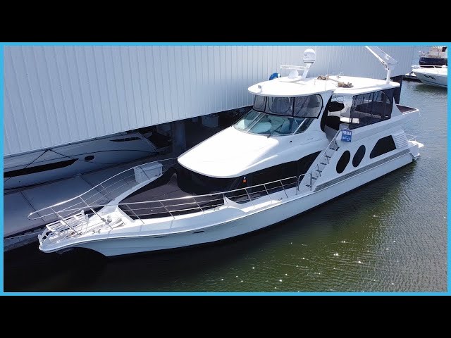 This WEIRD 58’ Yacht Could Be the PERFECT Retirement Plan [Full Tour] Learning the Lines