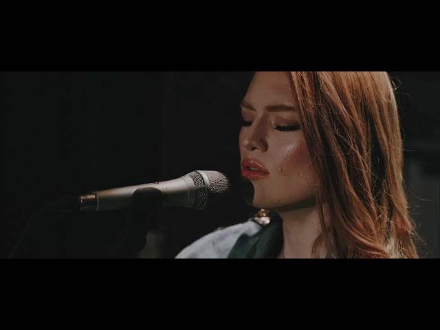 Freya Ridings - Unconditional (Live) - Happy Valentines Day