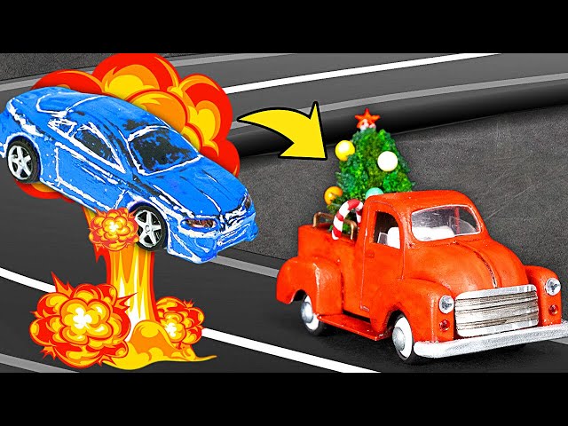 Ho-Ho-Hot RC Wheels Race! Christmas Cheer and High Speed RC Car Race for Santa's Grand Prize! 🏎️🎁