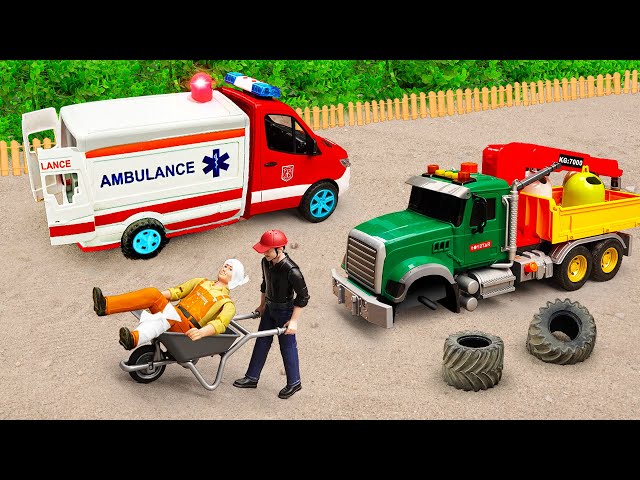 Xe tải, máy xúc, xe cứu hỏa, cần cẩu giúp đỡ xe cảnh sát bắt kẻ trộm - Bé Cá ô tô đồ chơi