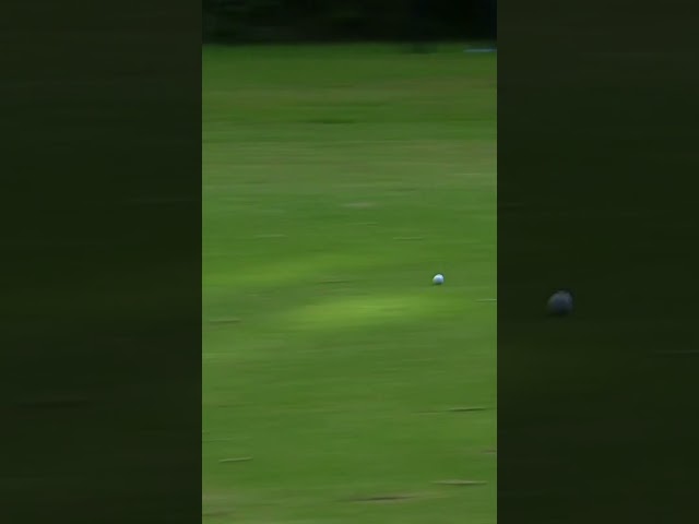 360-yard drive WITHOUT a glove 😮