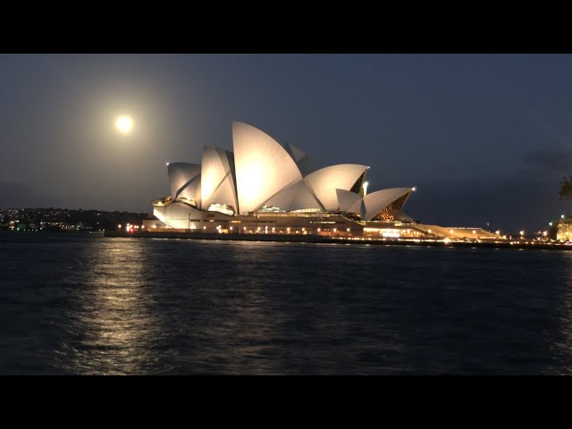 Sydney Australia on ships for Members