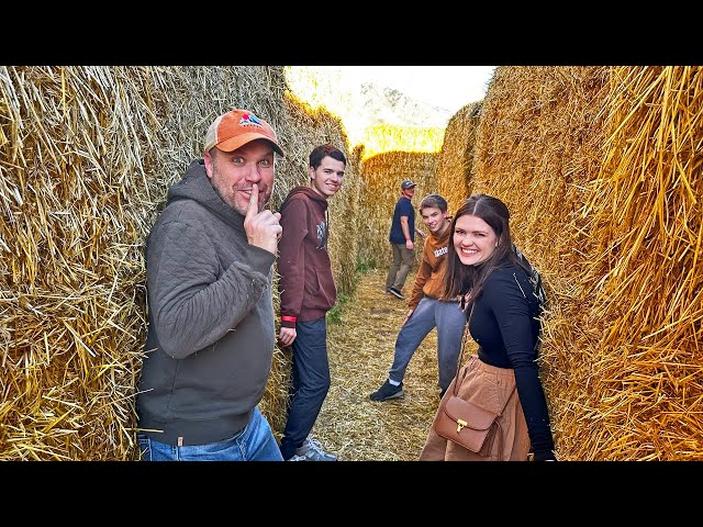 Fall Family Activities! Haunted House, Pumpkin Walk And Straw Maze!