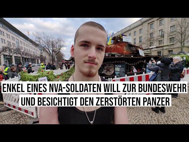 27.02.2023 #Berlin Enkel eines #NVA-Soldaten will zur #Bundeswehr & besichtigt den zerstörten Panzer