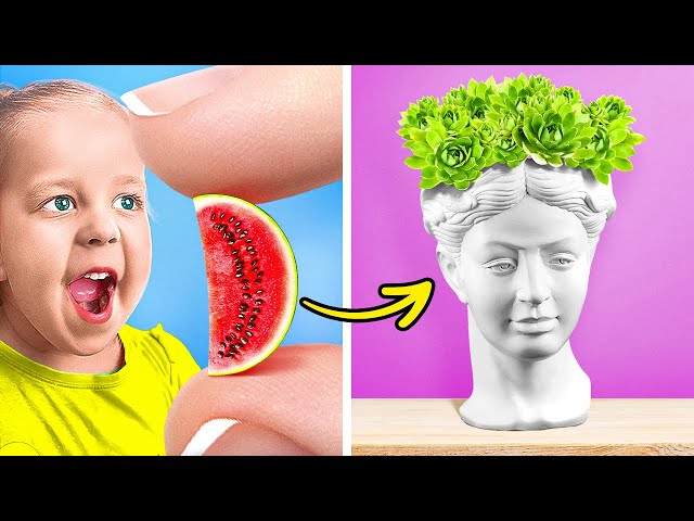 HOW TO PLANT LIKE A PRO 🌱 Genius Plant And Gardening Hacks