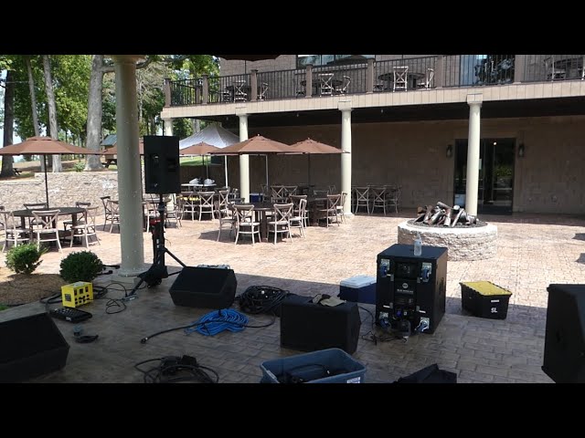 Sound system setup for a fund raising event using an A&H QU-16 with RCF speakers - Event Video 45