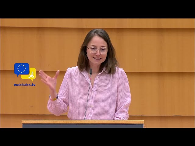 MEP Saskia Bricmont debates European Union's migration and EU asylum policy