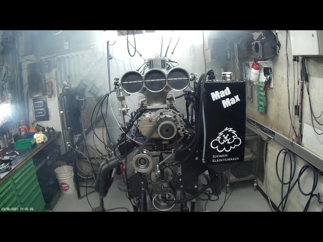 BBC Chevy 1500hp piston explosion on dyno